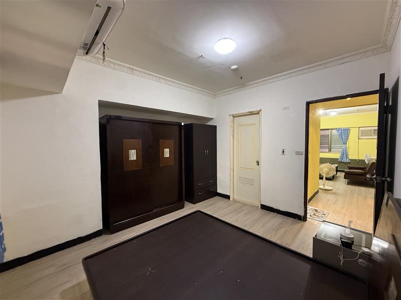 社宅🏠新光三多商圈可寵捷運電梯2+1房平車近輕軌📞愛窩,愛窩 iwow house