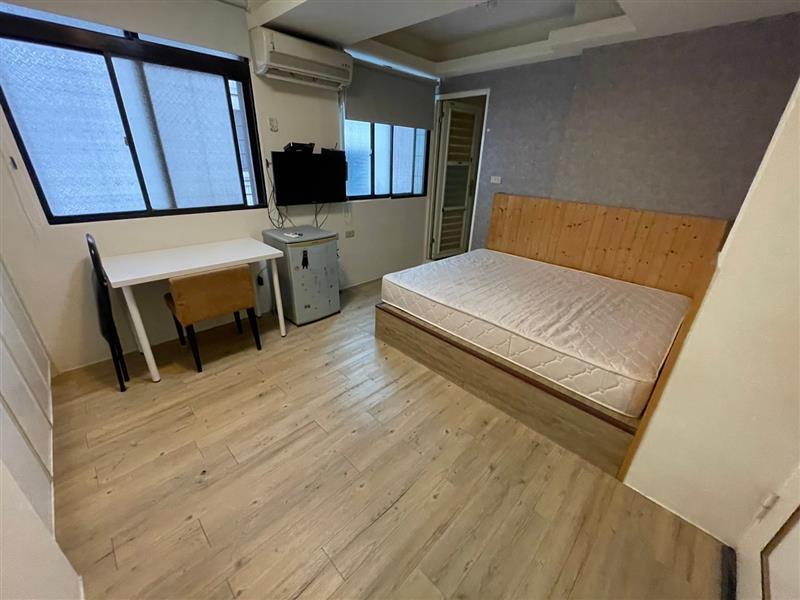 大順一2D農16採光獨洗輕軌捷運📞愛窩,愛窩 iwow house