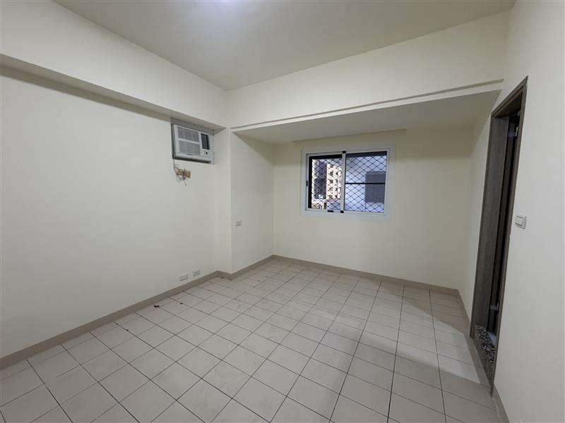 社宅🏠七賢二七賢商圈萌寵電梯採光3房近捷運車站📞愛窩,愛窩 iwow house