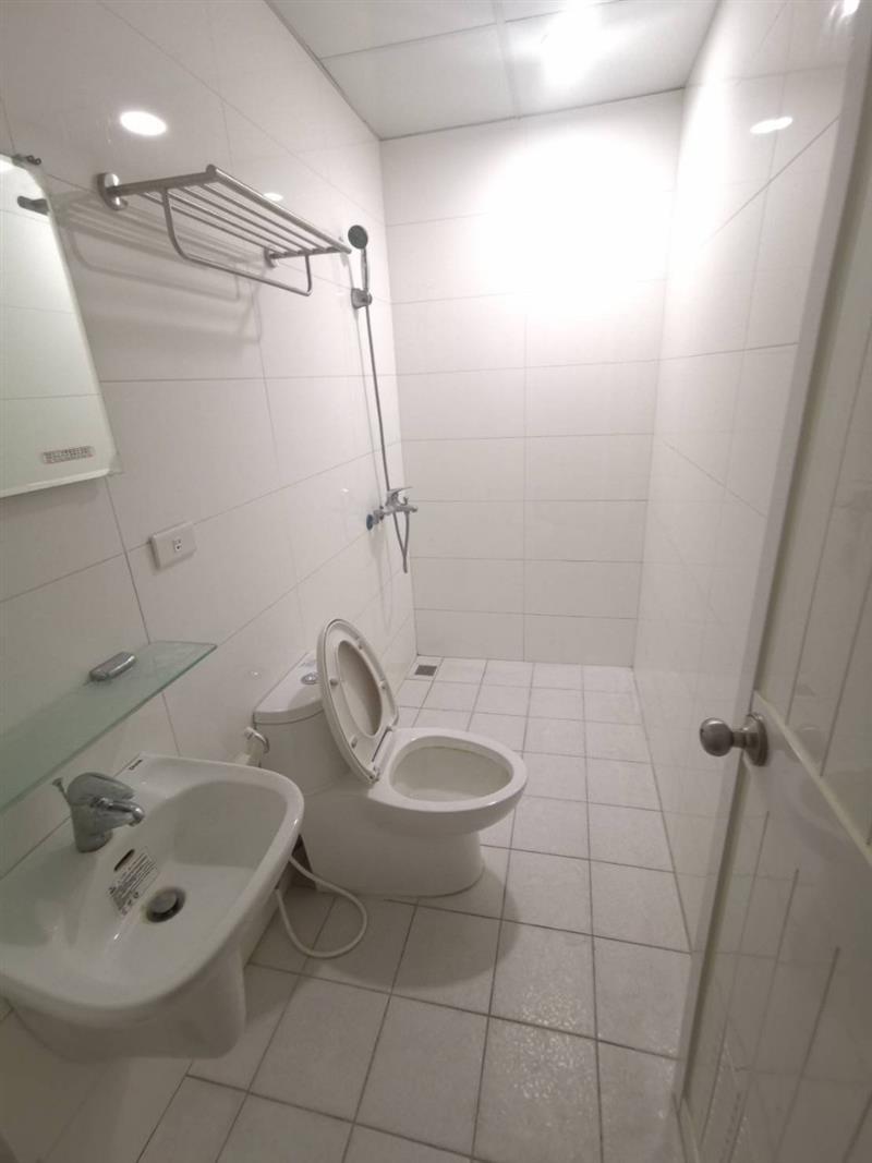 民族一3B可租補明誠商圈電梯套房近文藻📞愛窩,愛窩 iwow house