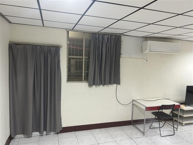 社宅🏠五福三11F新崛江電梯陽台獨洗套房近捷運輕軌📞愛窩,愛窩 iwow house