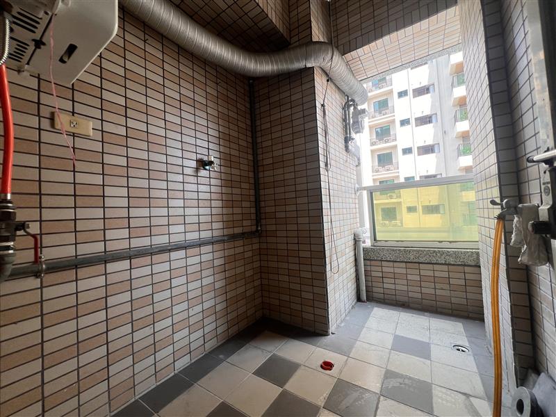 社宅🏠文育巨蛋商圈電梯採光3房平車近福山學區國10📞愛窩,愛窩 iwow house