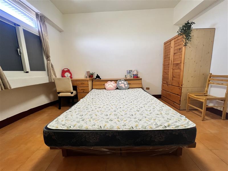 埤仔頭7E租補電梯套房近蓮池潭左營高鐵愛窩,愛窩 iwow house