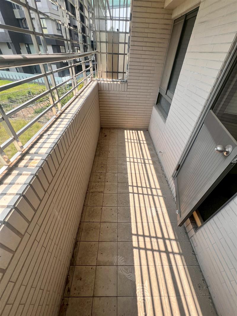 社宅🏠芎林五騎樓透天4樓4房近高科義守台積家具可談📞愛窩,愛窩 iwow house