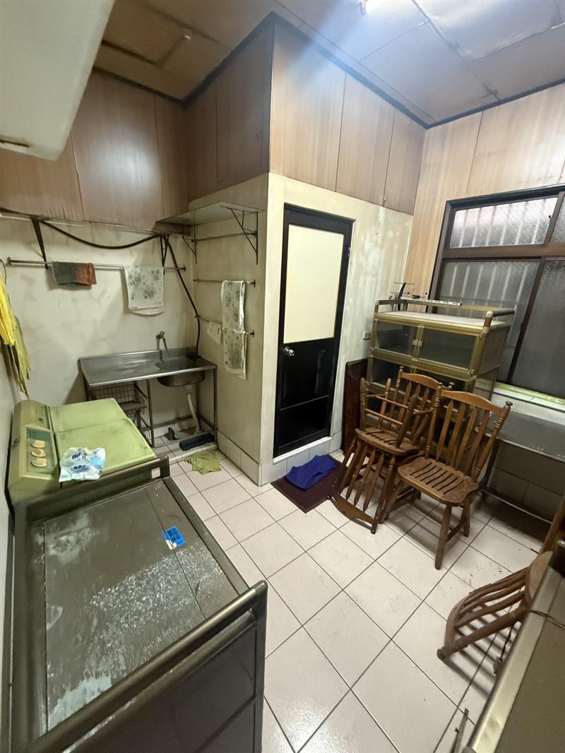 社宅🏠埤子頭舊城商圈三鐵共構可寵透天3房近蓮潭📞愛窩,愛窩 iwow house