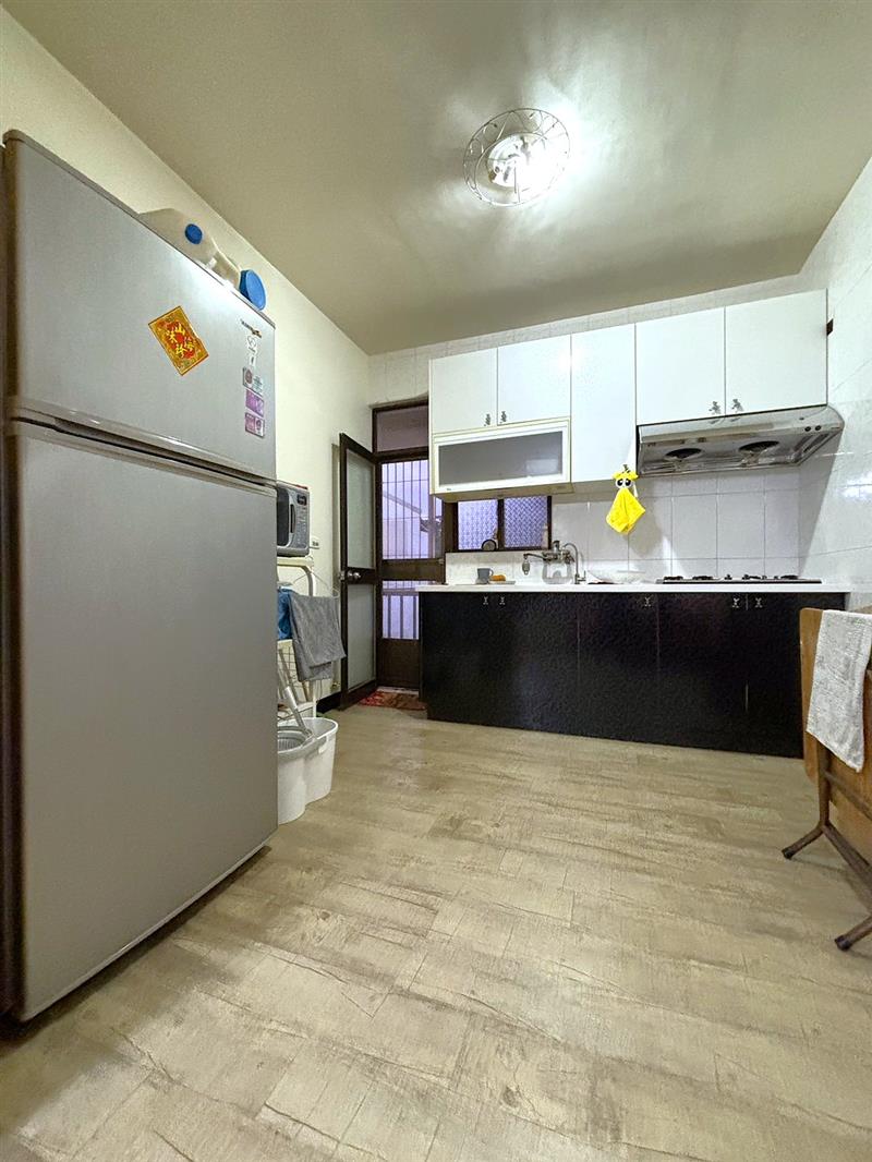 社宅🏠福安武廟商圈稀有公寓二樓採光3房近捷運輕軌📞愛窩,愛窩 iwow house