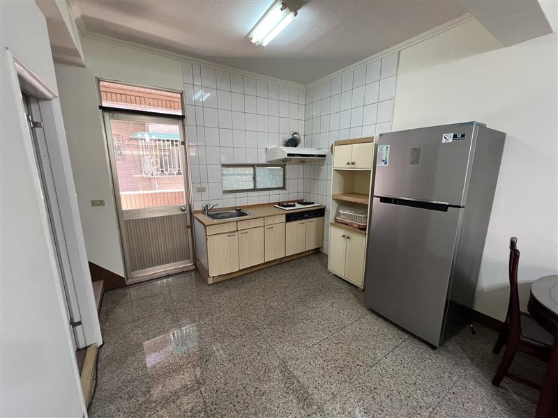 社宅🏠正義興達港貓寵3房透天近大湖車站📞愛窩,愛窩 iwow house