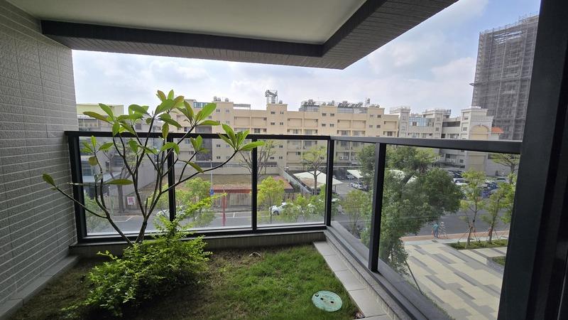 社宅🏠鳳學鳳翔特區電梯採光2房近捷運鳳山國中站📞愛窩,愛窩 iwow house