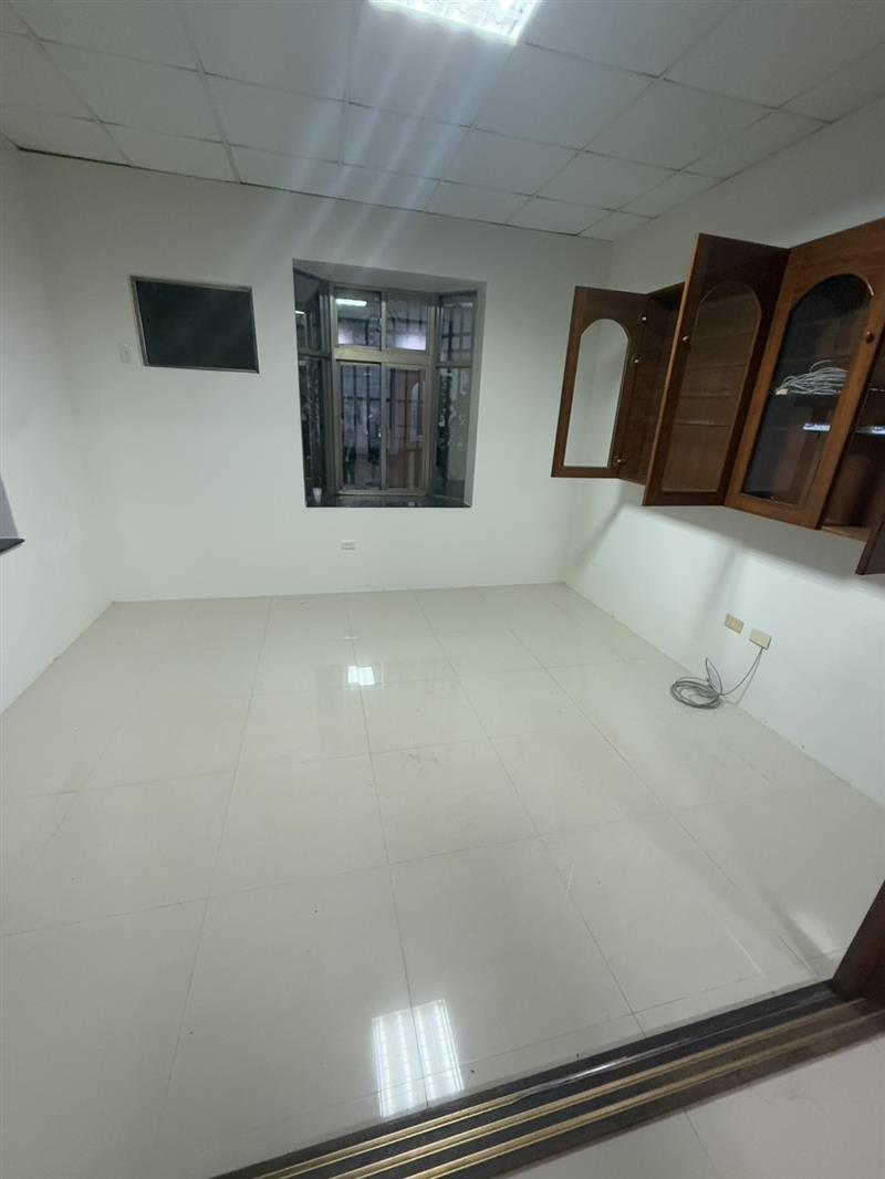 社宅🏠華山路竹商圈採光大坪數美宅近台鐵南科高園📞愛窩,愛窩 iwow house