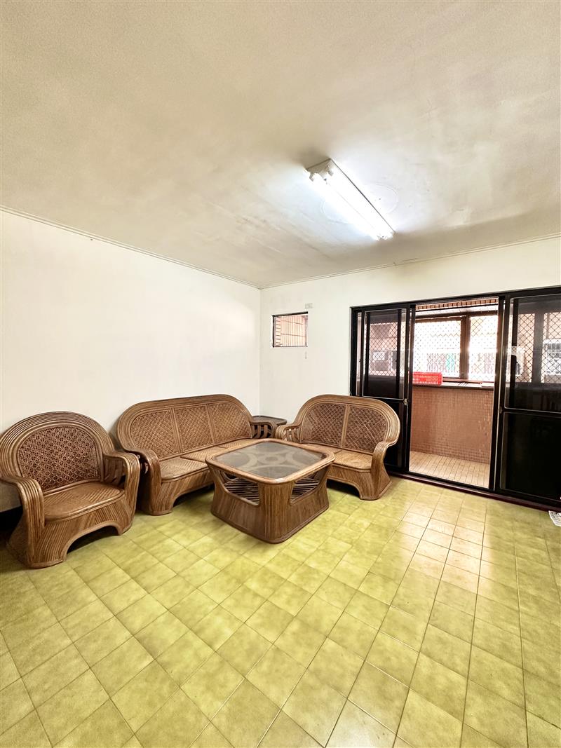 社宅🏠建華稀有公寓二樓貓寵近文化中心光華夜市📞愛窩,愛窩 iwow house