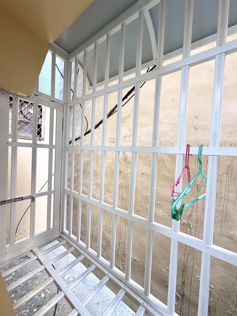 社宅🏠林森一高雄車站旁1F可寵獨立套房可租補📞愛窩,愛窩 iwow house