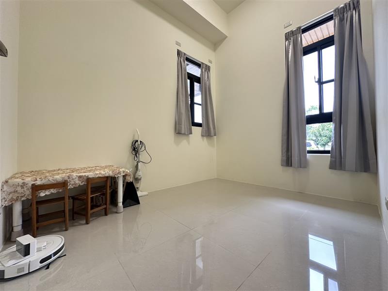 高坪七十六大坪頂全新未入住電梯採光2房可社宅近88📞愛窩,愛窩 iwow house