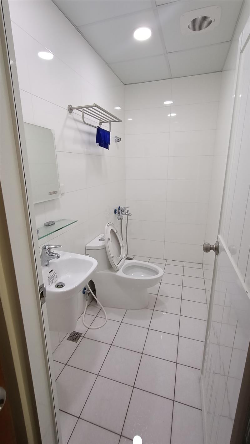 民族一5B可報稅遷戶有電梯近文藻📞愛窩,愛窩 iwow house