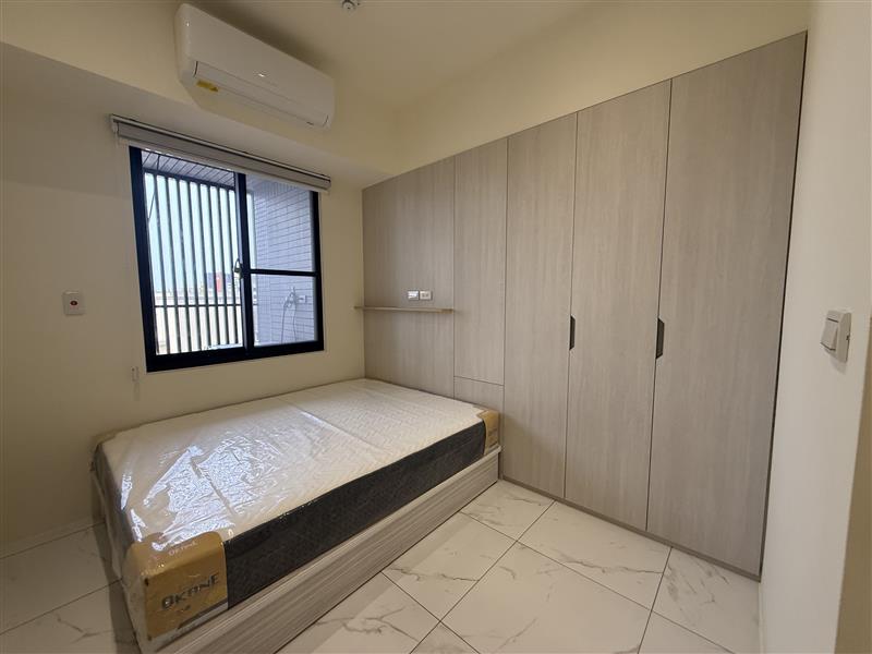 社宅🏠凱旋四亞灣區貓寵近新屋電梯採光陽台下樓即捷運📞愛窩,愛窩 iwow house