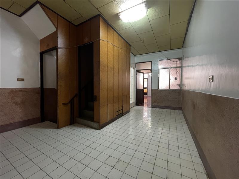 社宅🏠佛神車庫透天4房都會公園青埔📞愛窩,愛窩 iwow house