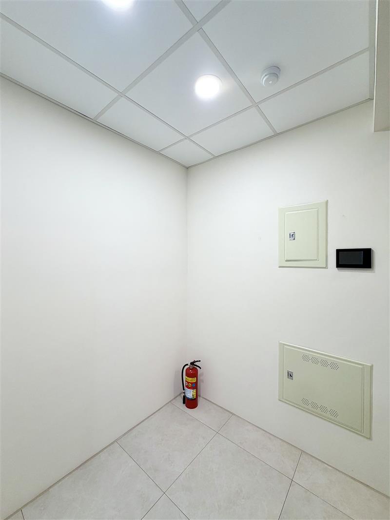 社宅🏠康和草衙商圈亞灣萌寵電梯採光2房近捷運國1📞愛窩,愛窩 iwow house