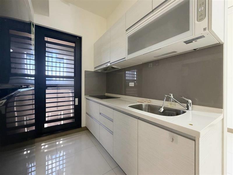社宅🏠頂興採光電梯2房近台88草衙SKM📞愛窩,愛窩 iwow house