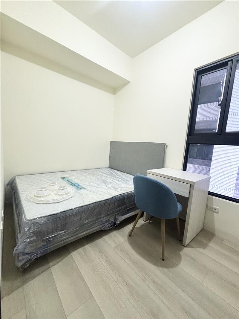 社宅🏠大中二高鐵商圈三鐵共構全新電梯採光2房車位📞愛窩,愛窩 iwow house