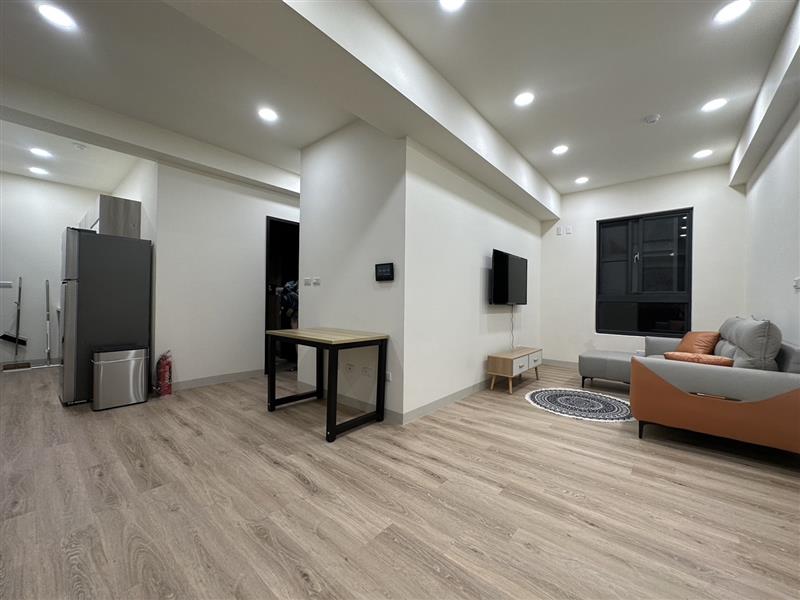 社宅🏠赤崁西海景電梯兩房近台17線📞愛窩