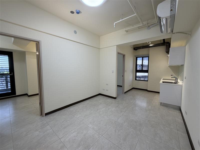 社宅🏠中山一27F民生臻愛2+1房車位近新崛江捷運📞愛窩